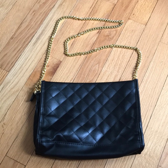 Younique shoulder bag - Picture 2 of 3